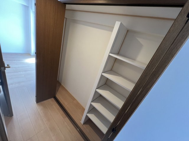 神戸市中央区生田町１丁目の賃貸マンションの収納