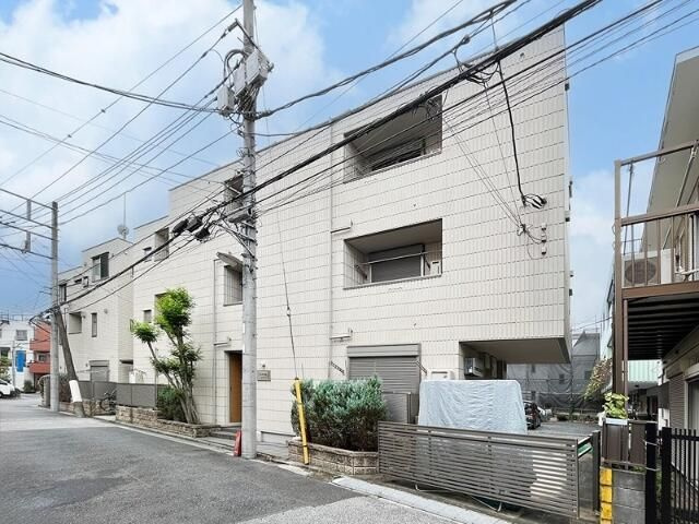 ラクムの外観