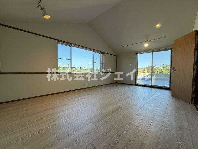 中古戸建　惣山町５丁目　リフォーム済みの洋室
