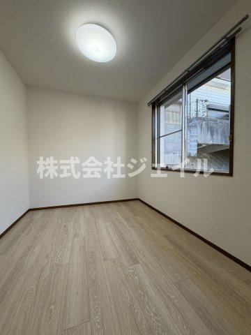 中古戸建　惣山町５丁目　リフォーム済みの洋室