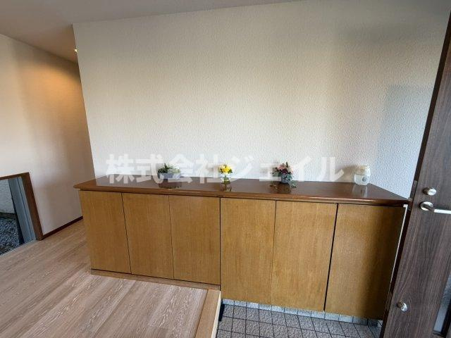 中古戸建　惣山町５丁目　リフォーム済みの玄関