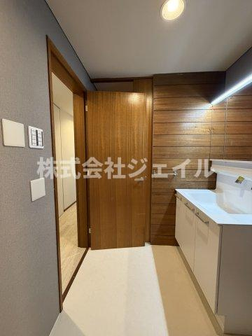 中古戸建　惣山町５丁目　リフォーム済みの脱衣所
