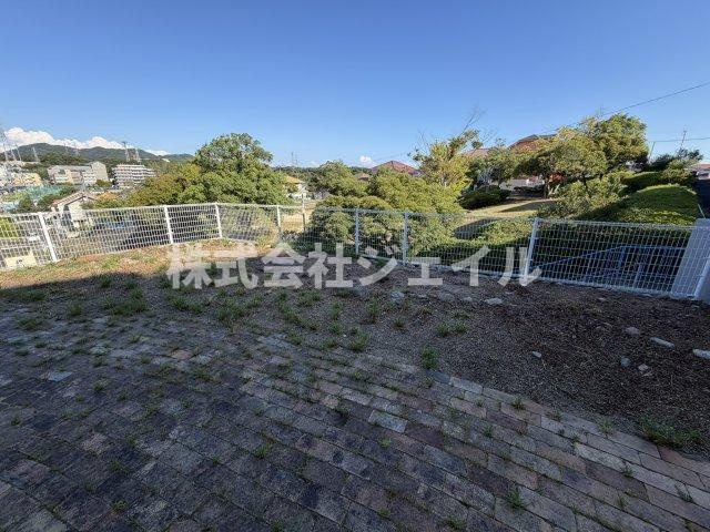 中古戸建　惣山町５丁目　リフォーム済みの庭