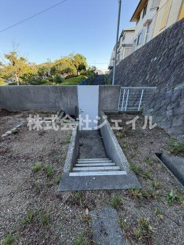 中古戸建　惣山町５丁目　リフォーム済みの庭