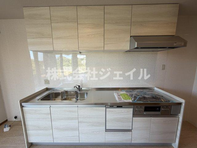 中古戸建　惣山町５丁目　リフォーム済みのキッチン