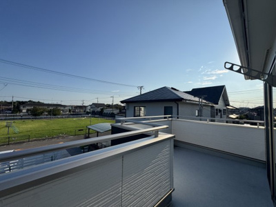 【バルコニー】 | 羽生市南羽生2丁目　中古住宅