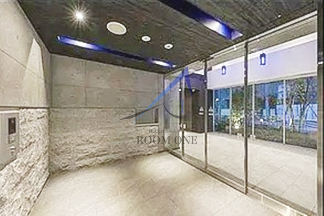 ＥＳＴＥＭ　ＣＯＵＲＴ　ＫＡＭＥＩＤＯ　ＴＯＫＹＯ　ＥＡＳＴのエントランス|エントランスです。