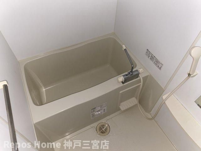 アスヴェル神戸元町Ⅱの浴室