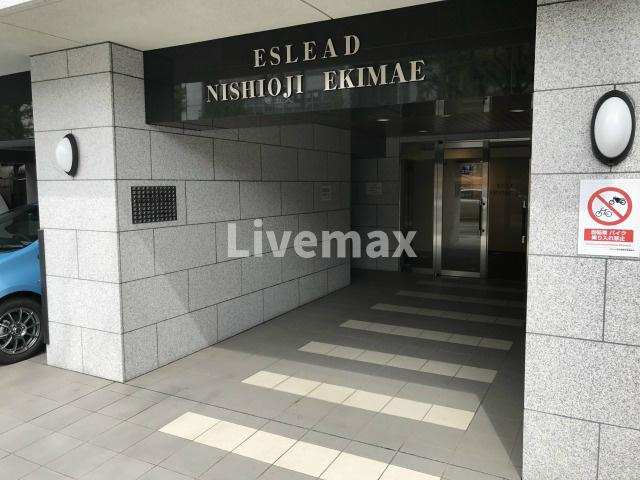 【エントランス】エスリード西大路駅前 