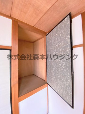 【収納】 | 　寝屋川市石津元町10戸建貸家 | 小物を収納するのに便利です