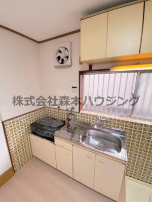 【キッチン】 | 　寝屋川市石津元町10戸建貸家 | キッチンでお料理をお楽しみください