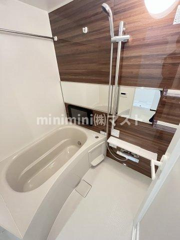 大阪市浪速区稲荷１丁目の賃貸マンションの浴室