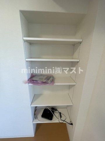 大阪市浪速区元町１丁目の賃貸マンションの収納
