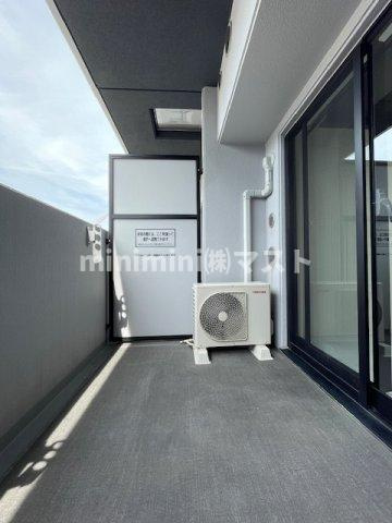 大阪市浪速区稲荷２丁目の賃貸マンションのバルコニー