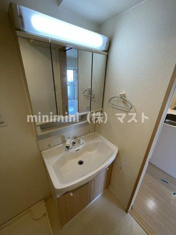 大阪市浪速区桜川１丁目の賃貸マンションの洗面所
