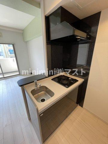 大阪市浪速区日本橋東３丁目の賃貸マンションのキッチン