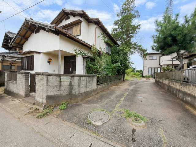 阿見町曙の前面道路含む現地写真