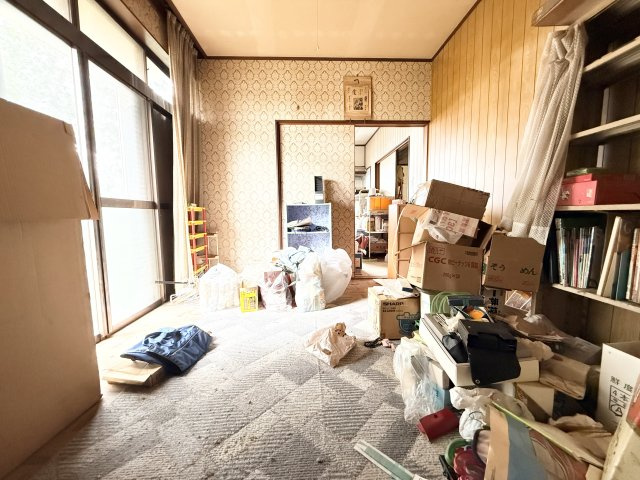 阿見町曙の洋室