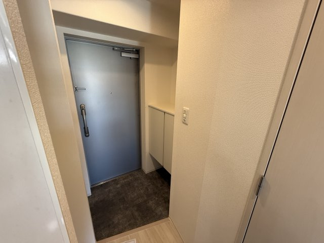 エグゼ江坂WEST　TAPPの玄関