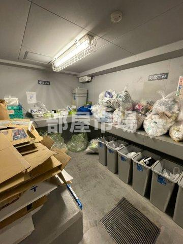 イニシア文京根津のその他共用部分|敷地内ゴミ置き場