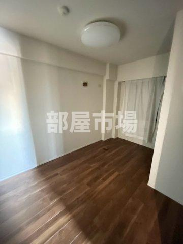 イニシア文京根津の寝室