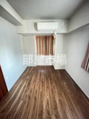 イニシア文京根津の寝室