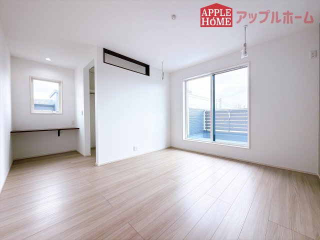 [新築住宅] 比企郡滑川町月輪 全4区画の洋室|２階居室は全室収納あり！たっぷりある収納活用でお部屋もキレイを保てます♪