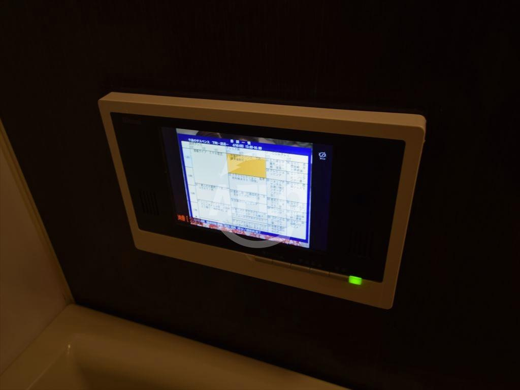 レジェンドール心斎橋EASTの設備|レジェンドール心斎橋EAST　浴室テレビ