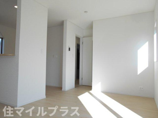 【居間・リビング】 | 会津若松市行仁町新築一戸建て3棟 | 使いやすい居間です