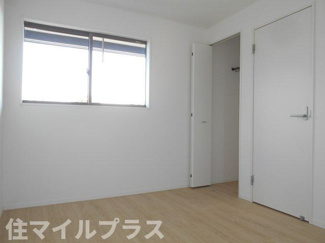 【洋室】 | 会津若松市行仁町新築一戸建て3棟 | コンパクトで使いやすい洋室です