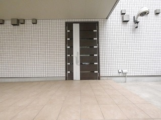 メルベージュのエントランス