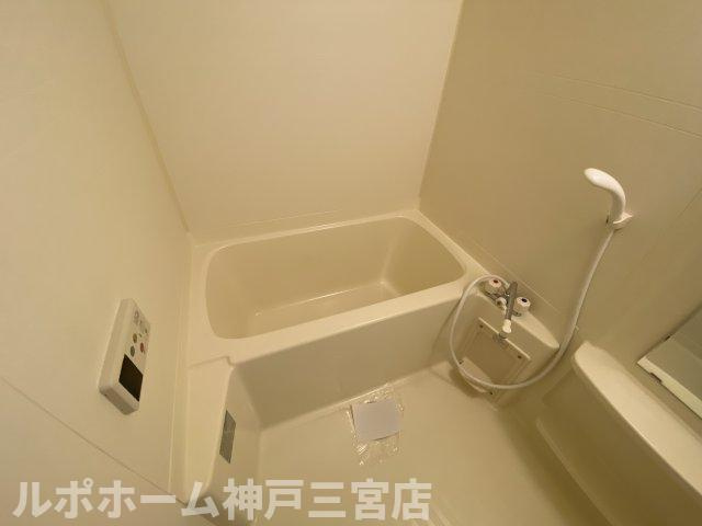 アーバングリーン神戸元町の浴室