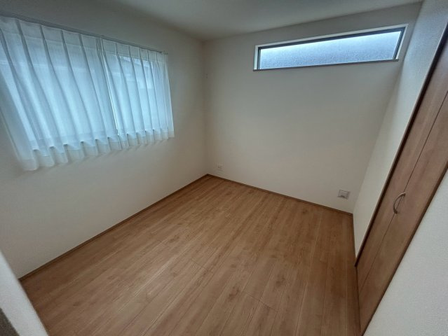 【仲介手数料無料】川越市岸町３丁目の洋室