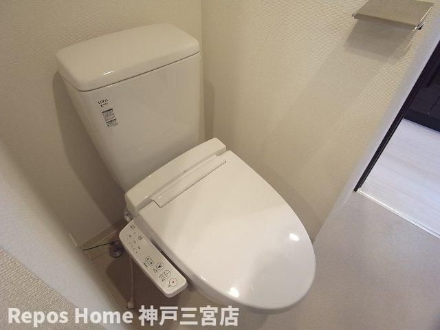 エステムコート三宮駅前Ⅲマジェスティのトイレ