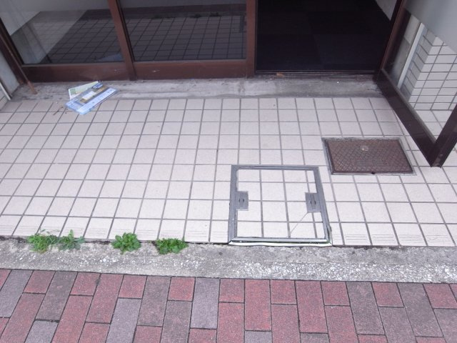 豊中市曽根南町１丁目の店舗事務所