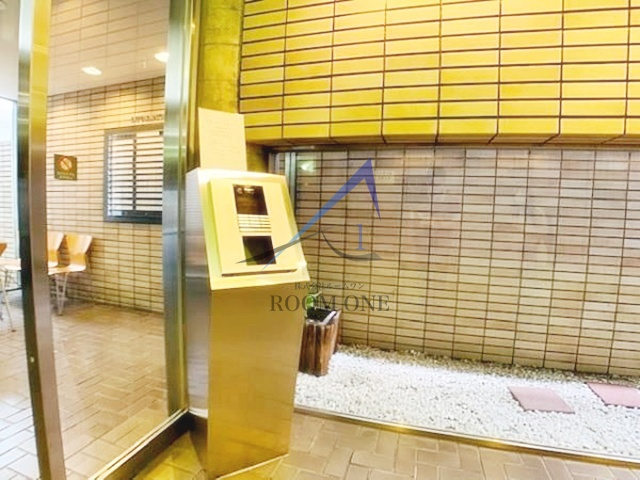 グランドメゾン田町のセキュリティ|オートロックです。