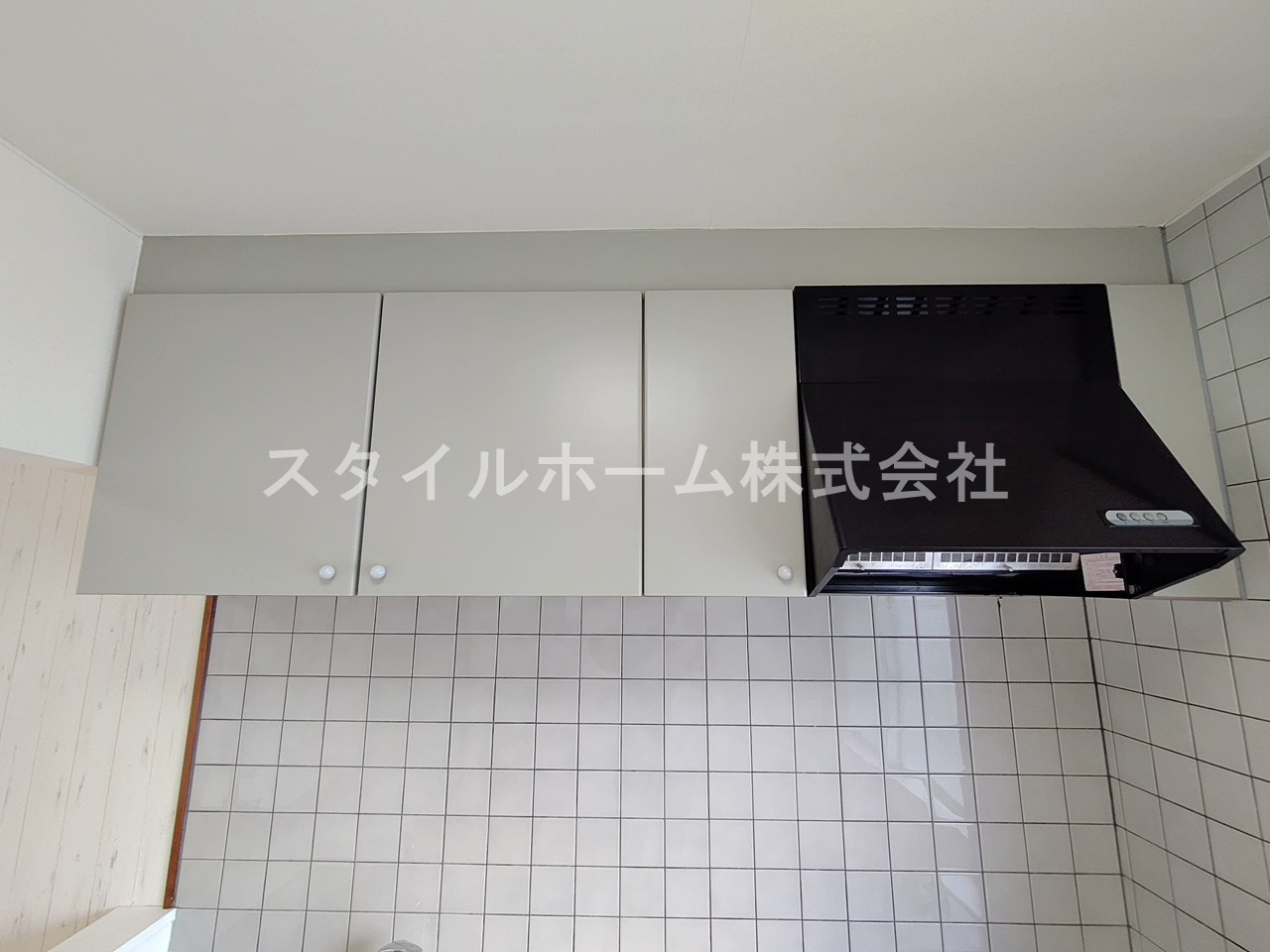 ヴィラスクエアⅠのキッチン|別部屋写真です。