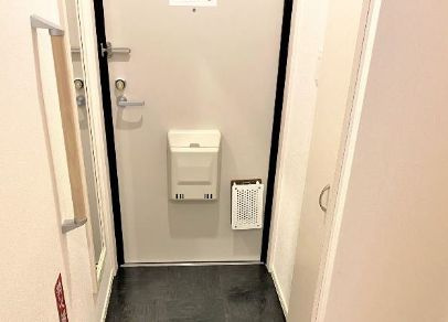 【玄関】クレイノリバーサイド　赤野