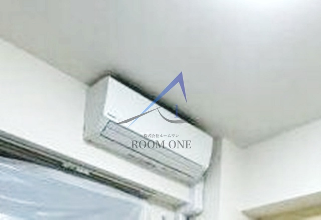 ロイヤルハイツ新高円寺の設備|エアコンです。