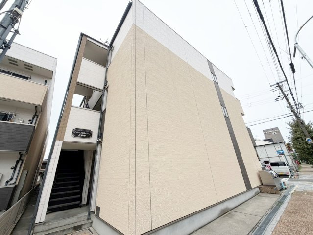 フジパレス吹田イーストⅢ番館の外観
