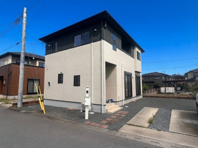 栃木市沼和田町｜17.2帖LDKと広々インナーバルコニーのある4LDKの外観