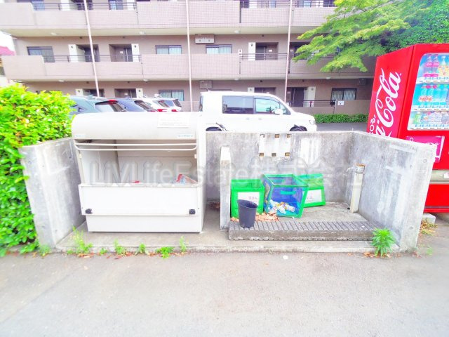 ガーデン有川