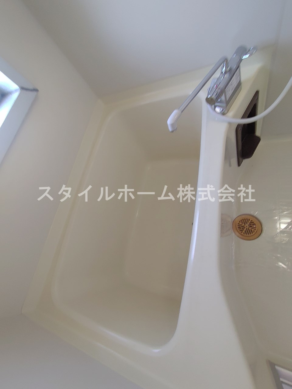 ドミール92の浴室|同建物内別部屋の写真です。