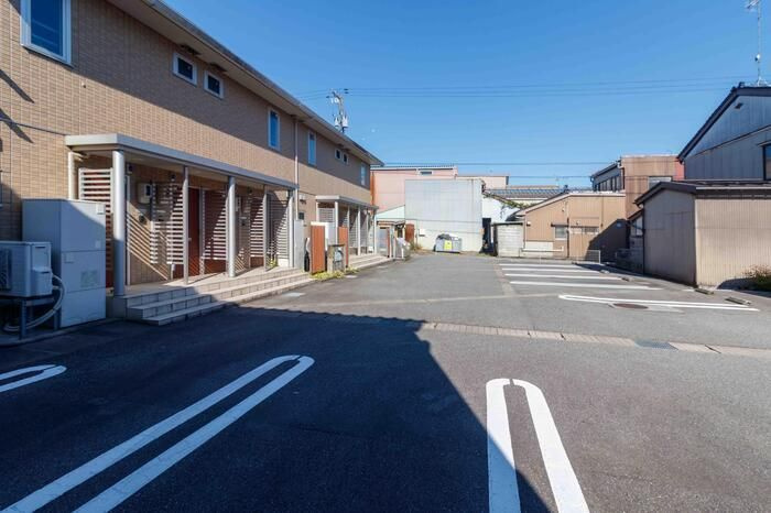 East Linkの駐車場