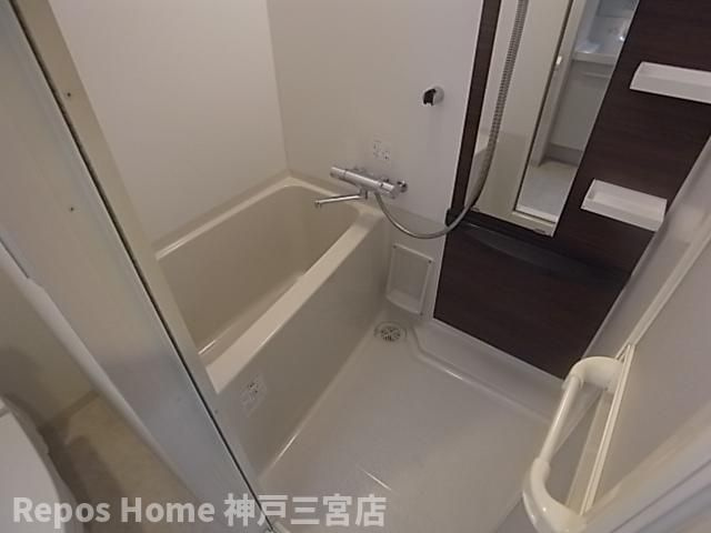 エステムプラザ神戸三宮ルクシアの浴室