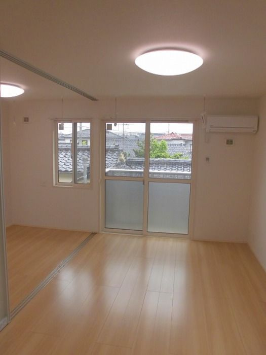 D-room北の森の居間・リビング