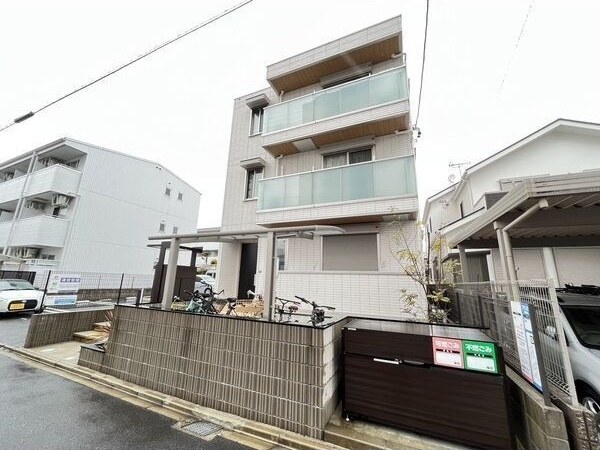 GROWTHマンション(グロースマンション)の外観