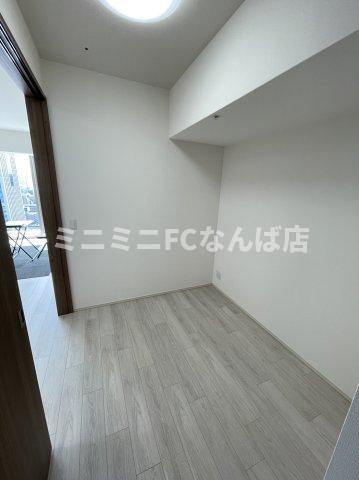 プレミストタワー靱本町の洋室