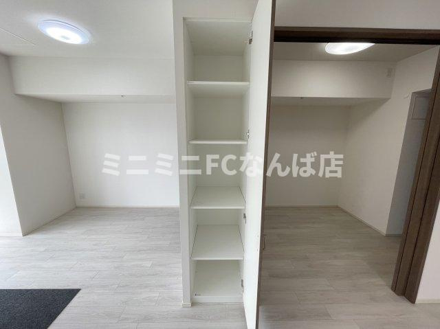 プレミストタワー靱本町の収納