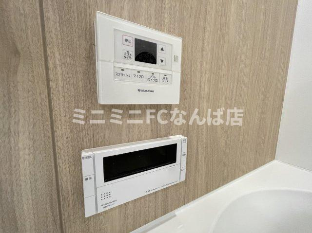 プレミストタワー靱本町の防犯設備